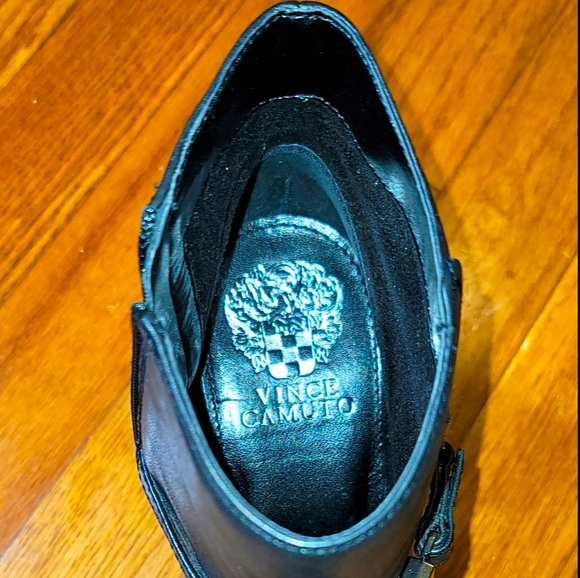 Vince Camuto | Vanya Ankle Boots - Picture 9 of 10